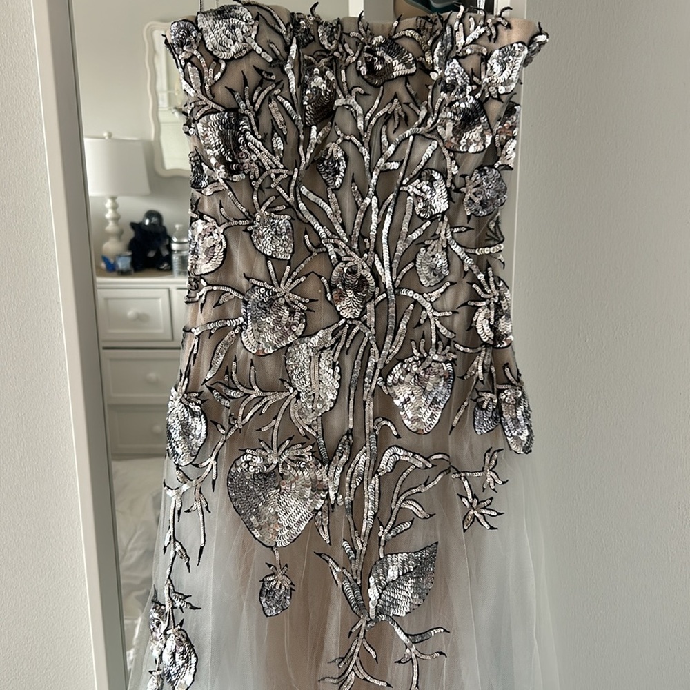 Oscar de la Renta Gown Sz 0